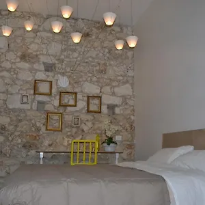 Siracusa Nocleg ze śniadaniem